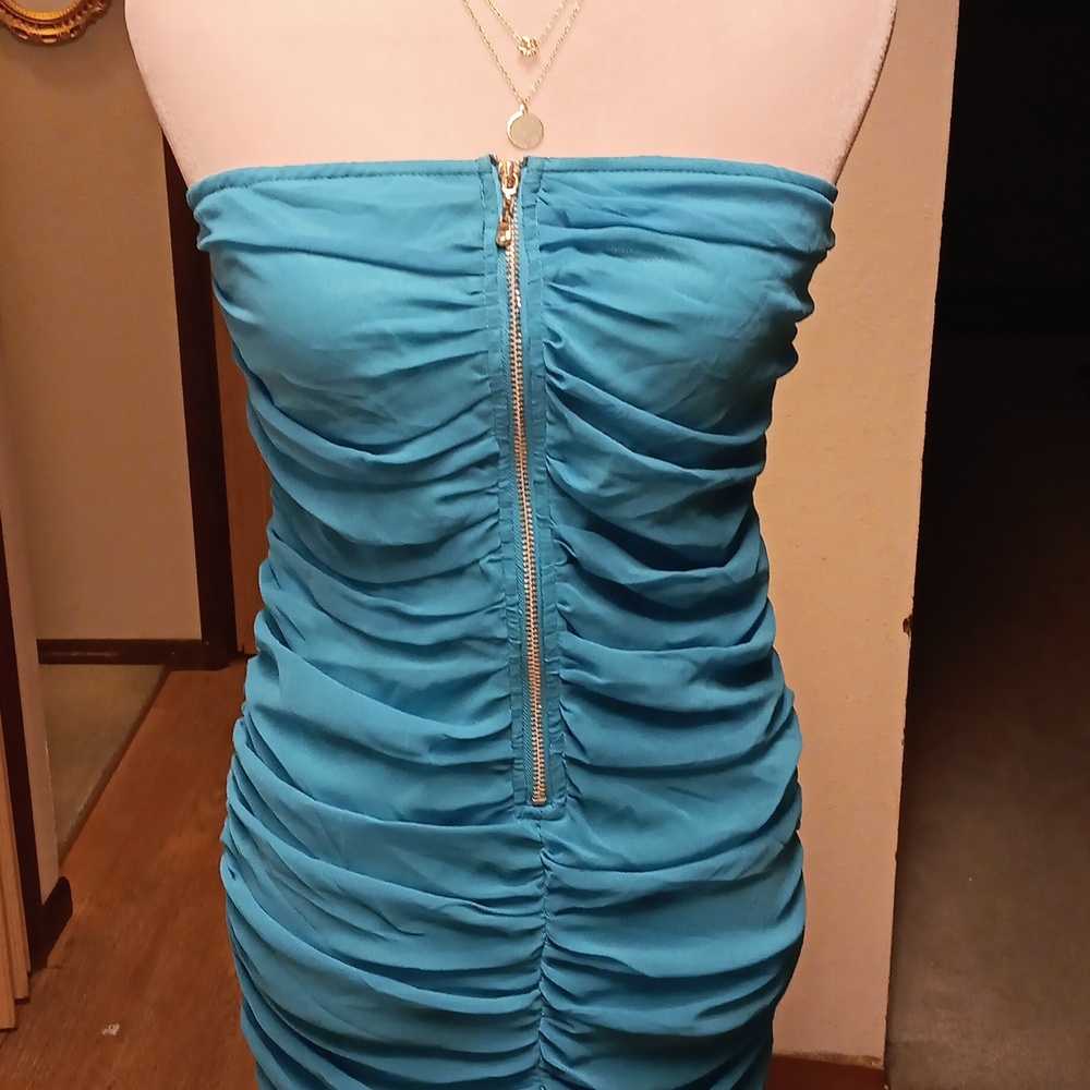 I.C.U. BLUE STRAPLESS DRESS - Picture 2 of 6